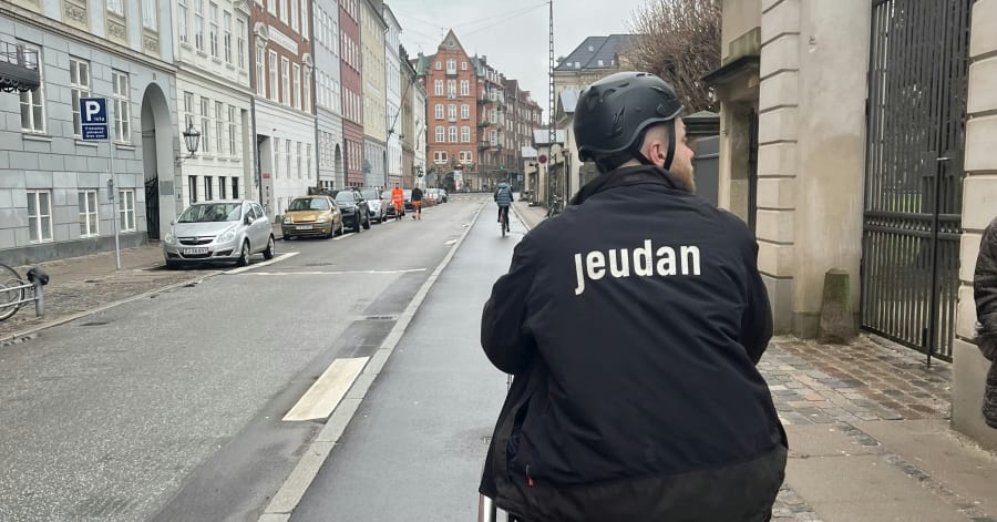 Hver dag cykler David Andersen 15 kilometer. Foto: Signe Charlotte Nielsen.