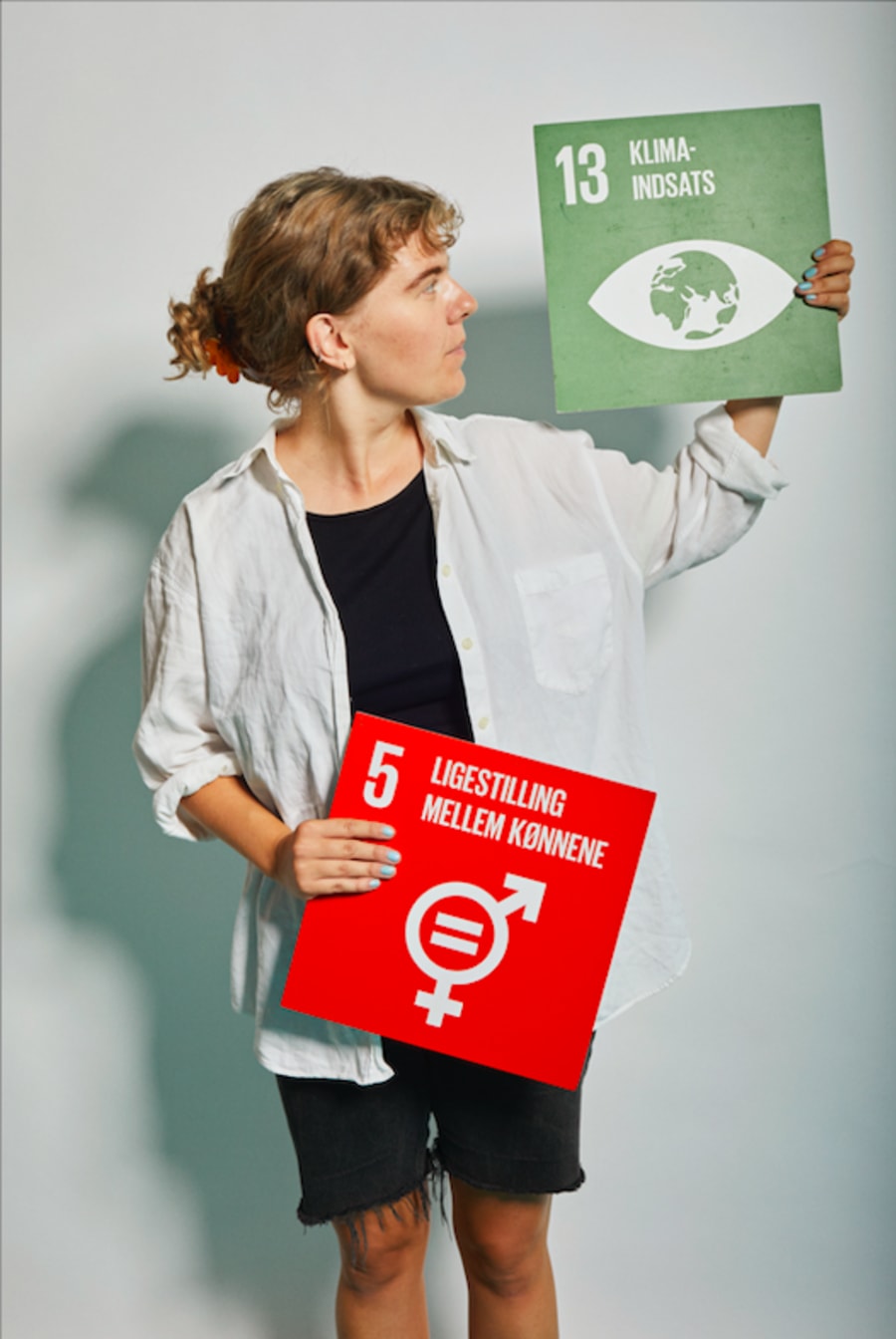 Rosa Pedersen blev verdensmålsambassadør i 2022 og er til daglig uddannet i bæredygtigt design. Foto: Verdensmålsambassadørerne.
