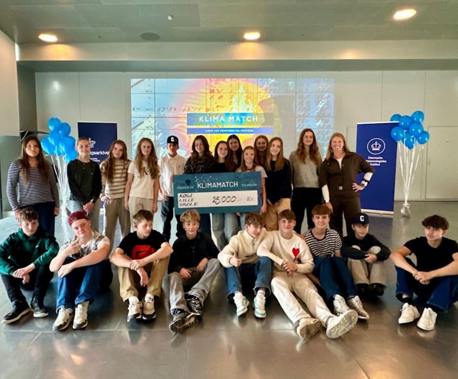 Køge Lille Skoles 8. klasse swipede sig til 25.000 kroner. Foto: Rigsarkivet