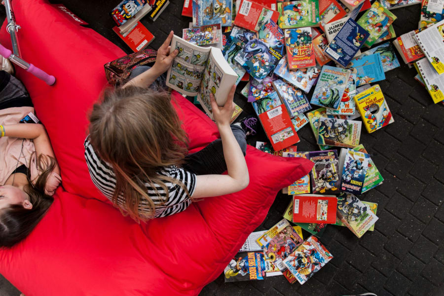 Tegneserier kan ikke bare give børn mere lyst til at læse, de kan også styrke deres læsefærdigheder. Foto: Dansk Tegneserieråd/Marianne Bøgh-Pedersen