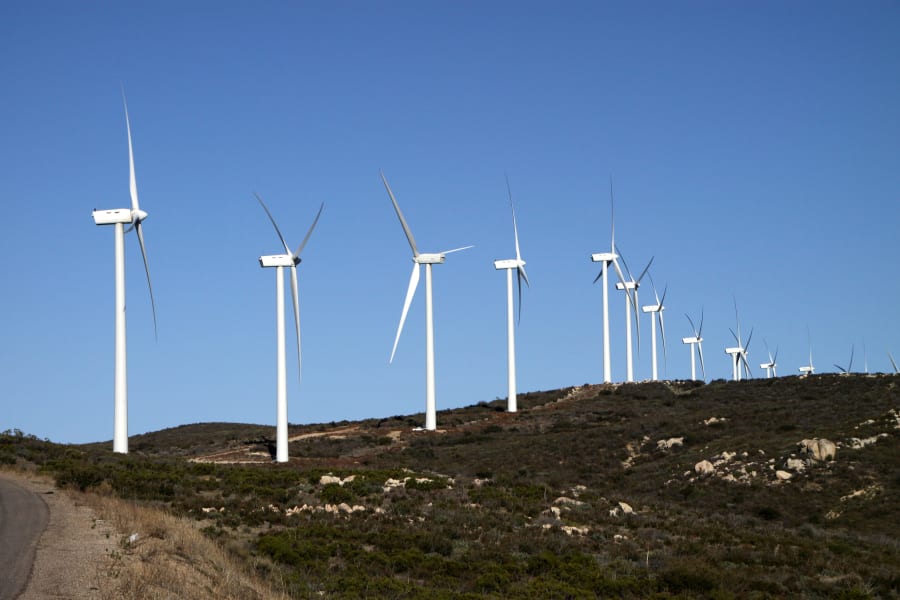 Dansk grøn energiteknologi hitter i udlandet. Det er særligt produkter og løsninger til vindmøller, der er efterspørgelse på. Foto: Bill Morrow CCBY