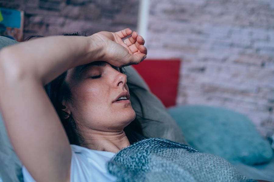 Migræne er en neurologisk sygdom, der kan have store personlige omkostninger. Foto: VioletaStoimenova on iStock.