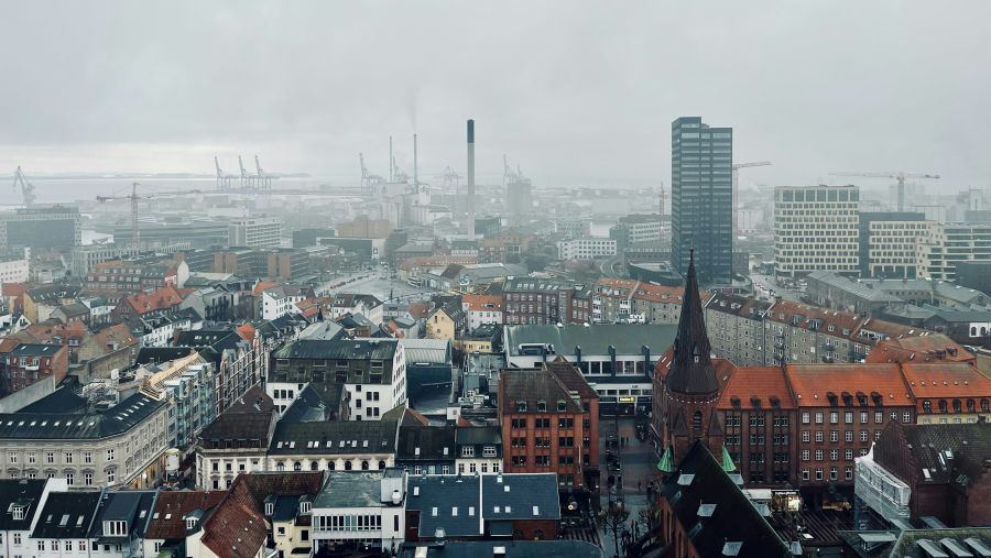 Med en ny app kan københavnere tjekke, hvor i byen, der er mindst luftforurening. Foto: Andreas Jensen på Unsplash